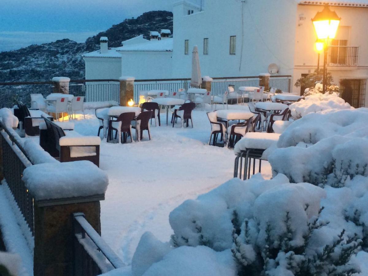 Navazos Loft Pension Benaocaz Buitenkant foto